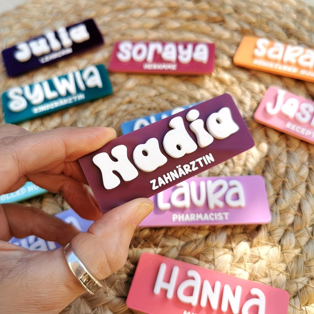 Gepersonaliseerde naam broche  - Embroidery Names recensie en prijs