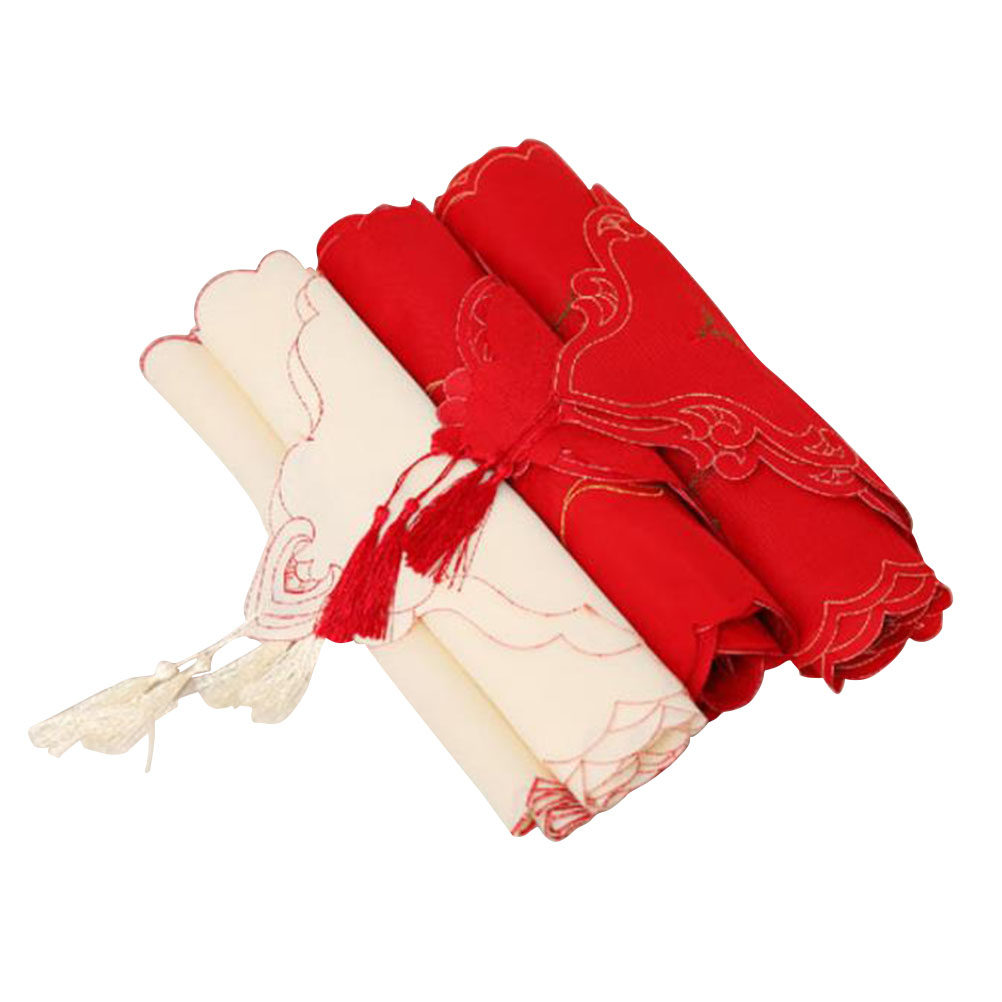 Kerstborduurwerk tafelkleed pa - Embroidery Xmas Decorations recensie en prijs