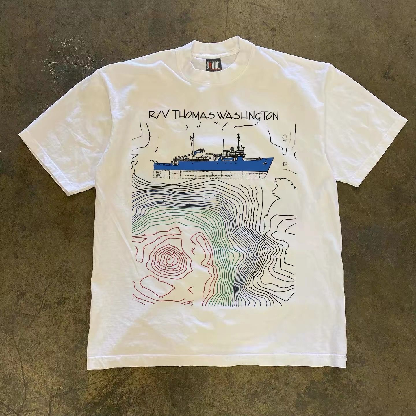 Y2K American Vintage Ocean Tee - Embroidery Normal Map recensie en prijs