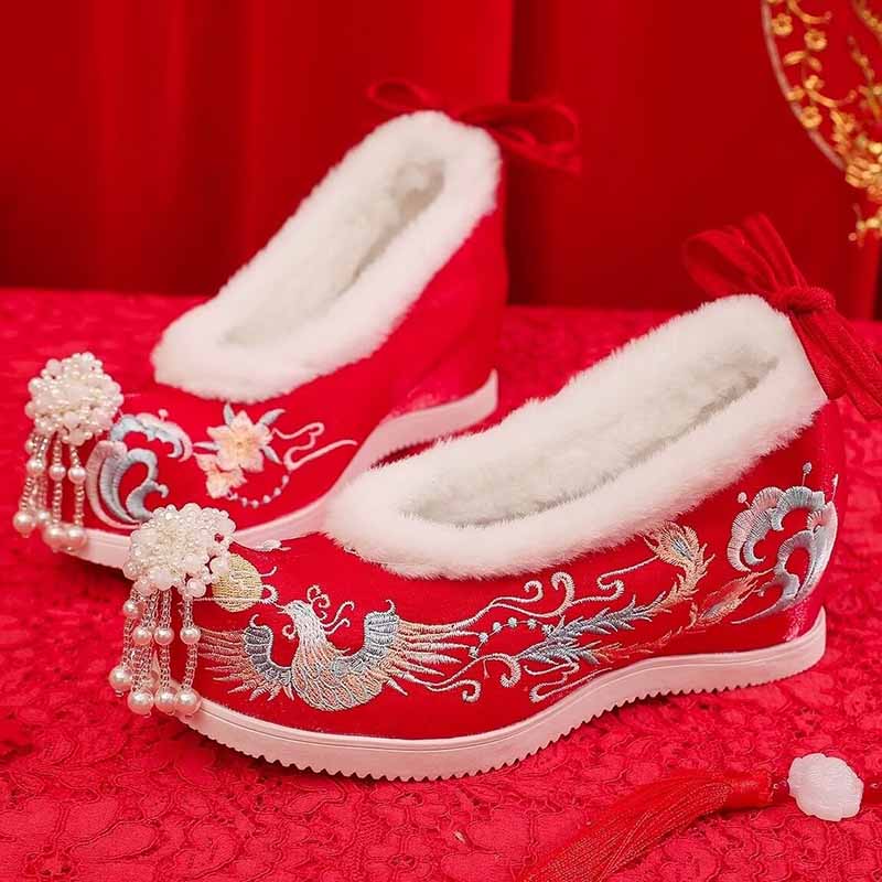 Winter Hanfu Schoenen Vrouwen  - Embroidery Red recensie en prijs
