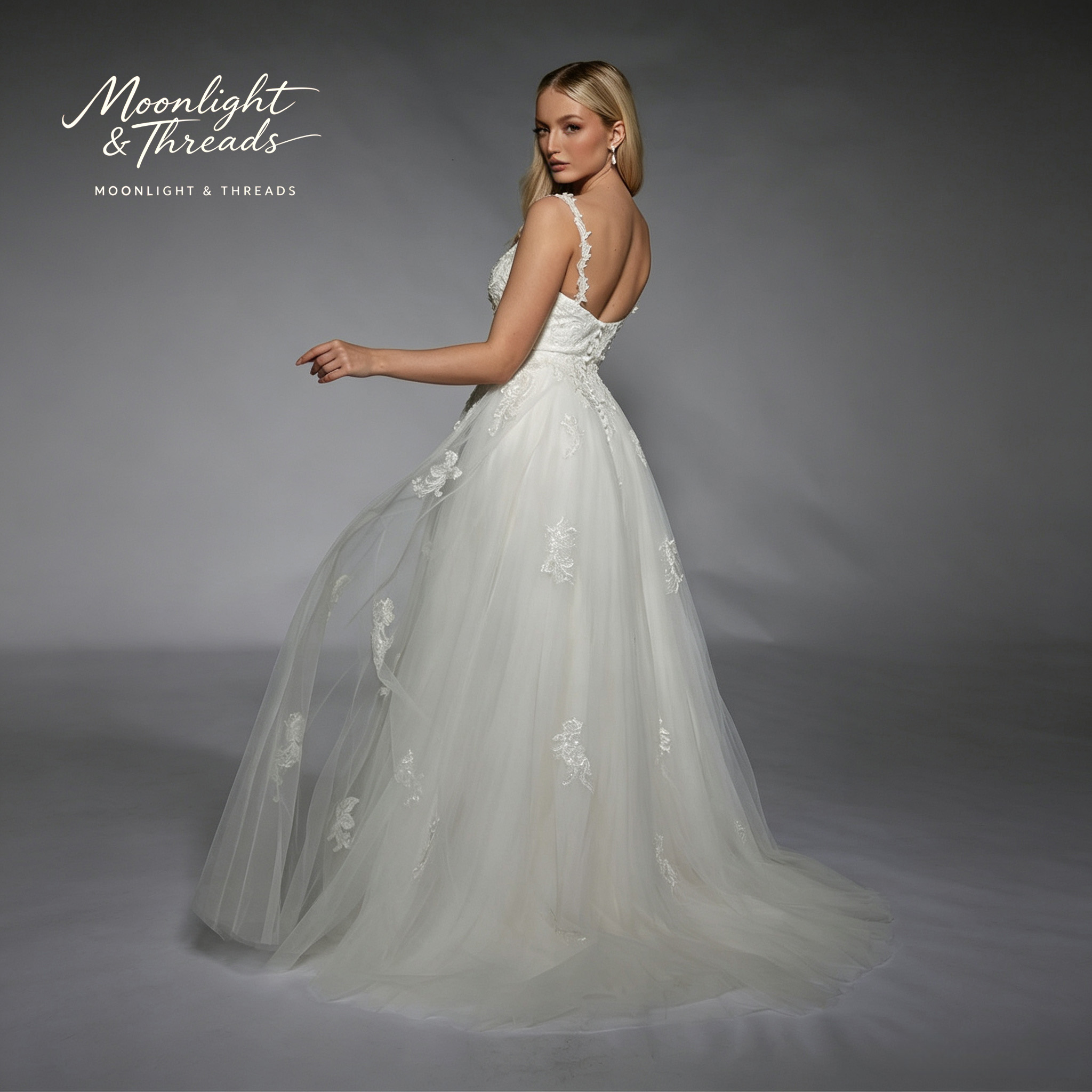 Witte halternek mouwloze tule  - Embroidery White Dress recensie en prijs