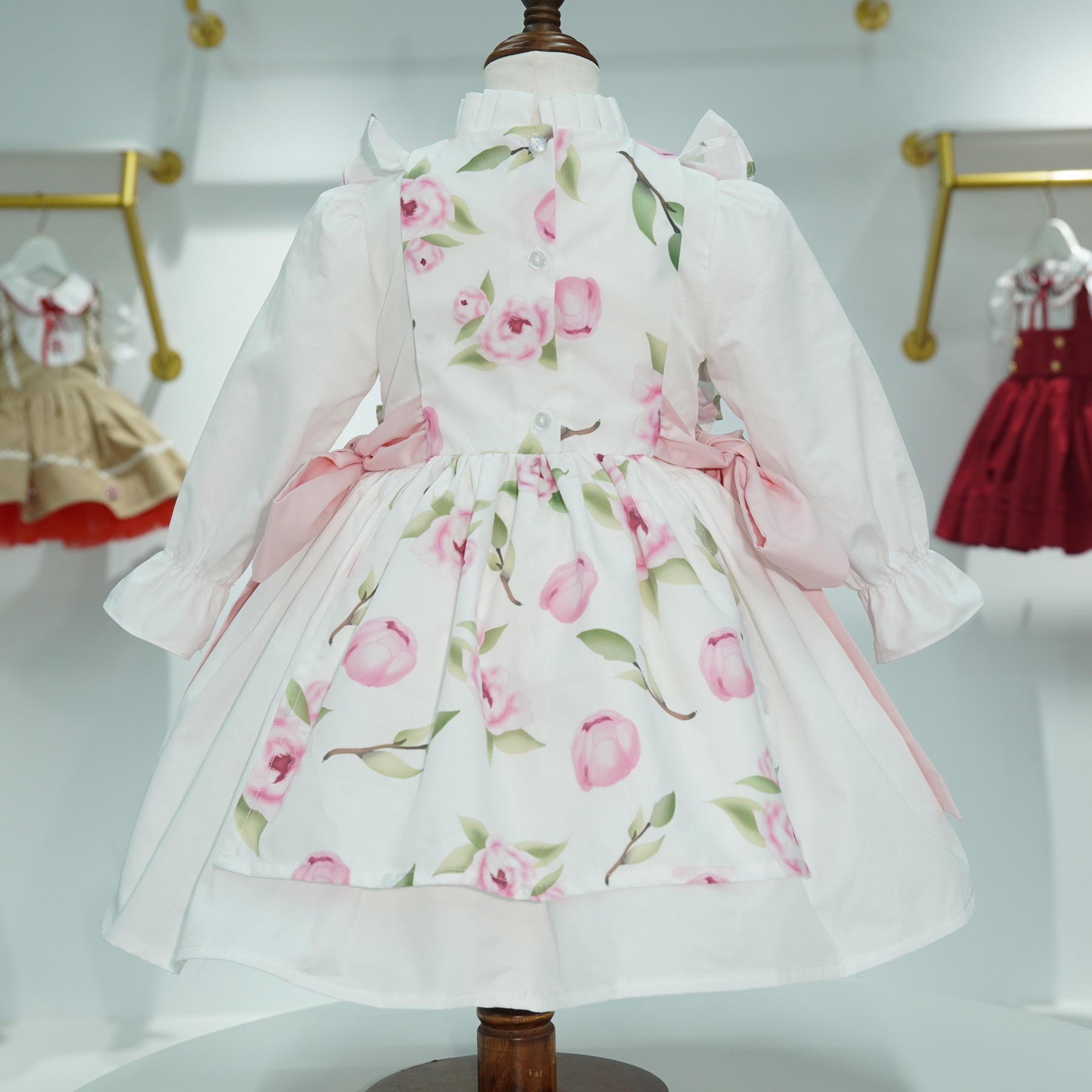 Baby meisje herfst bloemen bed - Embroidery White Dress recensie en prijs