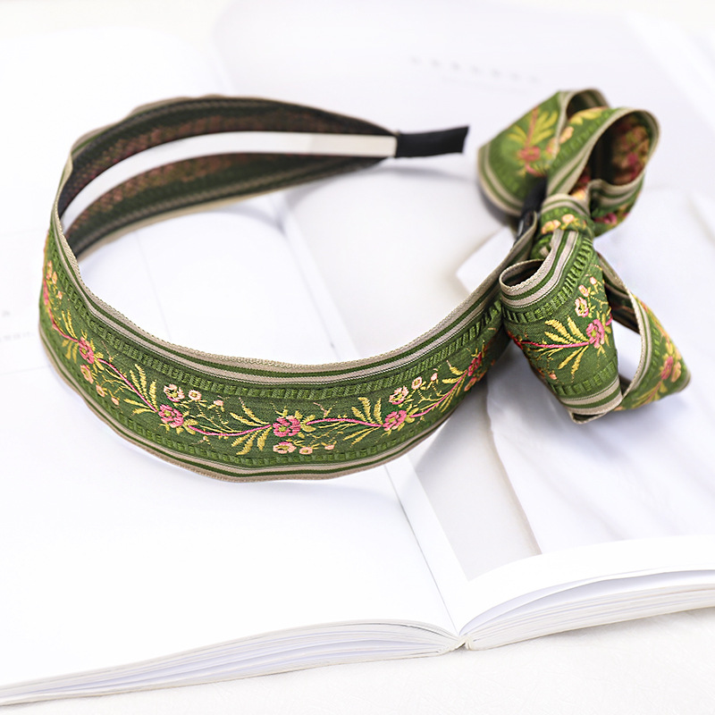 Prachtige retro etnische bedru - Embroidery Knot recensie en prijs