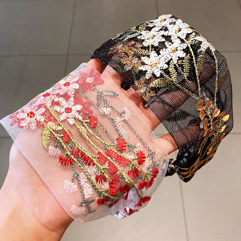 Vrouwelijke Etnische Haarbande - Embroidery Knot recensie en prijs
