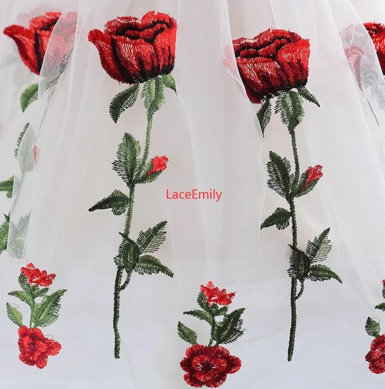 Rode Roos Kant Stof bloem bord - Embroidery Roses recensie en prijs