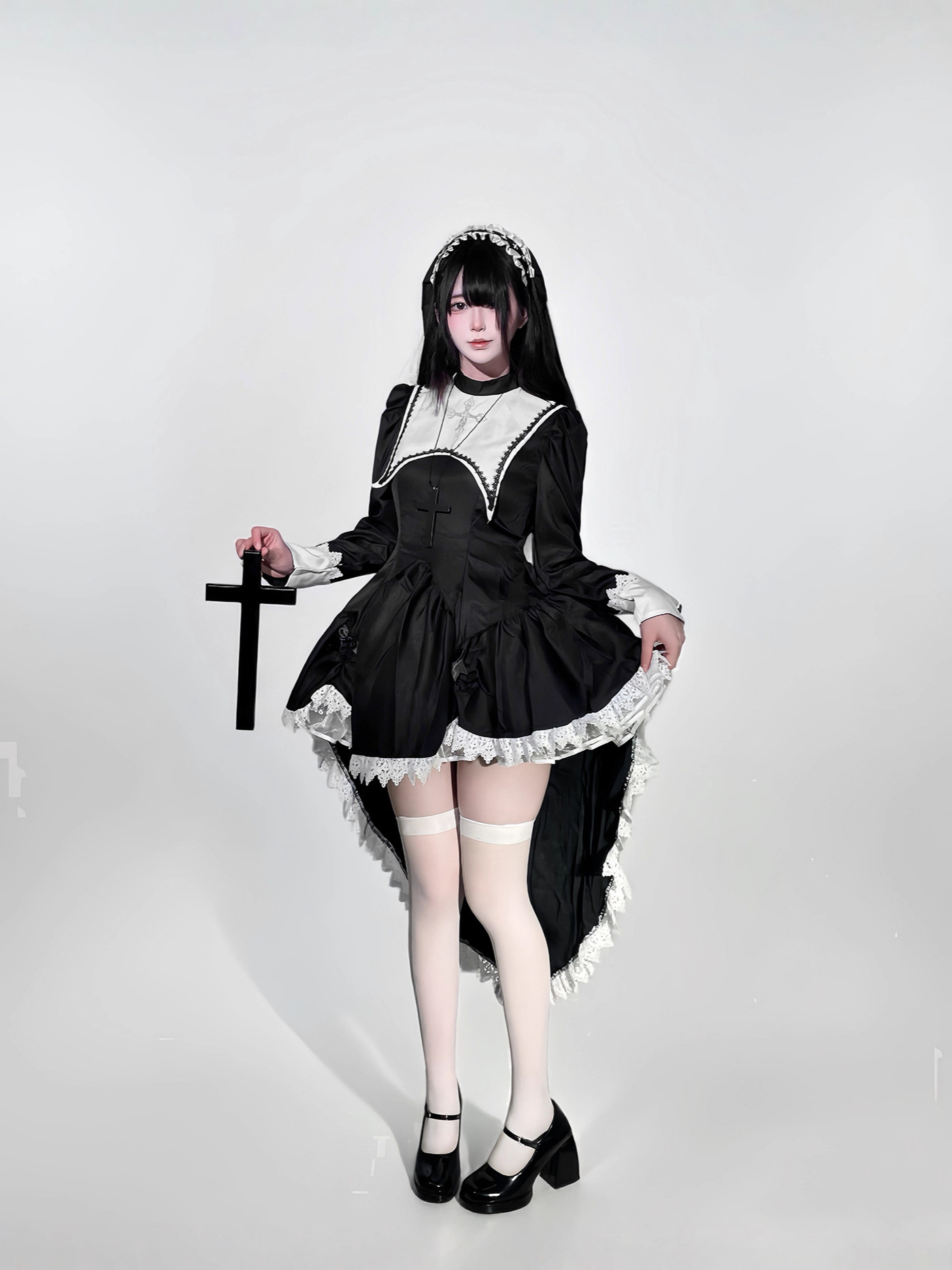 Gotische stijl donker borduurw - Embroidery Gothic recensie en prijs