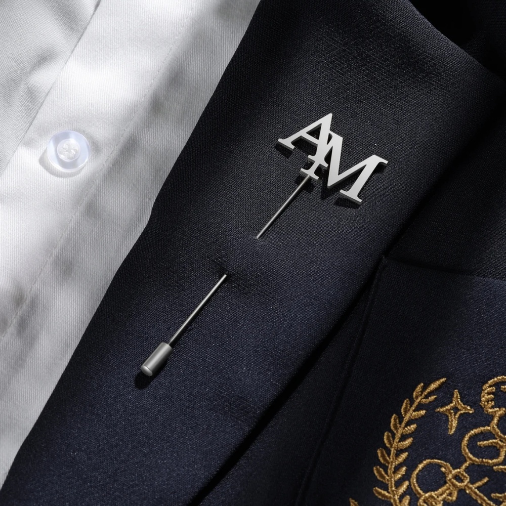 Aangepaste initialen broche ma - Embroidery Names recensie en prijs